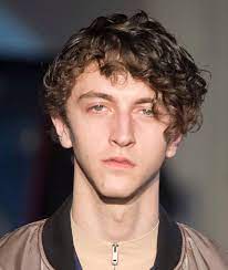 Picking a cut that doesn't suit your skull is a critical and, crucially, easily avoidable mistake. Curly Hair Men Our Fave Styles How To Work Them For Your Face Shape