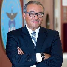 Beatriz N Daniels (@b7daniels00)