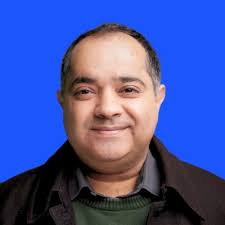 dentistwellbeing #authenticdentistry #dentalmindset #careerfulfillment  #dentistidentity #dentistrylife #fromstucktostarting #startyoursidegig  #startyourinsidegig #lolabees