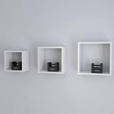 Songmics Wandregal Cube Regal 3er Set Wurfelregale Schweberegal Tiefe 15 Cm 30 26 22 Cm Mdf Weiss Lws30wt Amazo Wurfelregal Wandregal Cube Schwebende Regale
