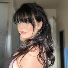 Melissa Doane's Instagram, Twitter & Facebook