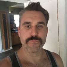 Daniel Nanasi's Instagram, Twitter & Facebook