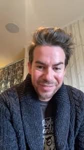When you accidentally open the front camera 😑 #notaperfectperson  #jerrytrainor #drakeandjosh #icarly