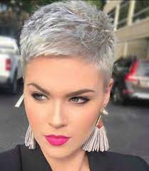 Cet article coupe courte femme 2019 visage ovale est apparu en premier sur coiffure visage. Magnifique Coupe Courte Tendance Dernier Cri Coiffure Facebook