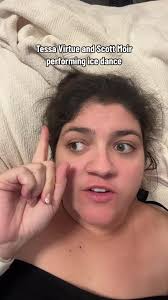 Phoebe Dyer (@phoebeisashark)