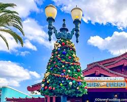 Image of Disney World light pole decor