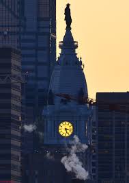 City Hall S Clock Tower With William Penn S Statue City Hall Clock Tower City