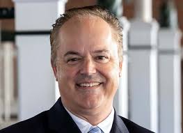 HEADLINE HORSE: CURLIN'S JOURNALISM IMPRESSES IN LOS ALAMITOS FUTURITY