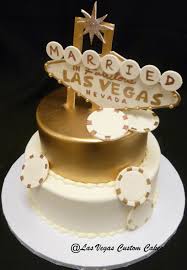 Small Simple Gold Vegas Themed Wedding Cake Las Vegas Wedding Cakes Vegas Wedding Cakes Vegas Cake