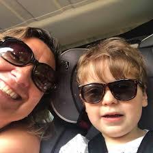 Welcome home! Soldiers from 2e Division du Canada