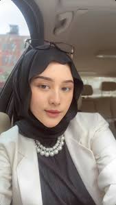 crot di muka - Twitter Hashtag | Sotwe
