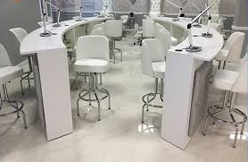 High Quality Customized Unique Salon Furniture Nail Bar Tables Manicure Desks Stations Beauty Spa Equipment Ha Manicure Table Beauty Room Decor Salon Furniture