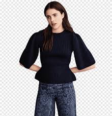 The daughter of actress andie macdowell, she trained as a ballerina in her youth and briefly pursued a career in modeling. Sarah Margaret Qualley Png Pngegg
