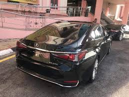 Menteri kanan merangkap menteri perdagangan antarabangsa dan industri, datuk seri mohamed. Adly Zahari Kereta Baru Ketua Menteri Di Musim Covid 19 Facebook