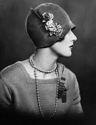 Pin By Elena Hernandez On 1920 S 30s Art Deco Fashion Hats Vintage 1920s Hats