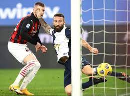 Una sfida in cui i blucerchiati ancora una volta l'episodio chiave, però, è al 69'. Samp Milan Rivivi La Moviola Mani Di Jankto E Rigore Gomito Di Romagnoli Su Damsgaard Che Rischio Primapagina Calciomercato Com