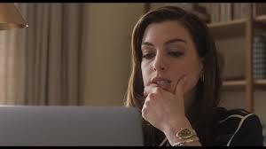 Энн хэтэуэй, чиветел эджиофор, бен кингсли и др. Bulgari Serpenti Women S Snake Watch Of Anne Hathaway As Linda Thurman In Locked Down 2021