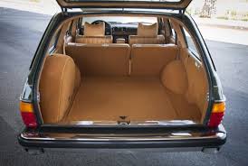 Mercedes Motoring 1979 300td Diesel Station Wagon Mercedes Benz Mercedes W123 Mercedes