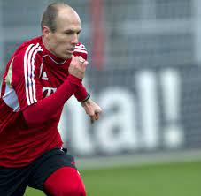 Arjen robben is a dutch former footballer who played as a winger from bedum, netherlands. Fc Bayern Arjen Robben Will Zuruck Zur Unentbehrlichkeit Welt