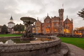 Historic district hotels, inns and motels offer quality accommodations for the ideal family vacation or the perfect romantic getaway. Do The Time Warp Again At Windsor S Oakley Court Hotel