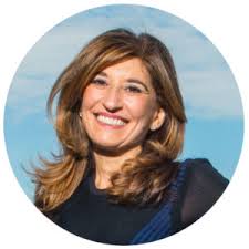 Travel Tips From 4 Calgarians Who Are Frequent Flyers