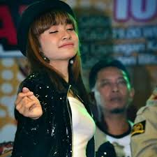 Untuk melihat detail lagu adella tulang rusuk klik salah satu judul yang cocok, kemudian untuk link download adella tulang rusuk ada di halaman berikutnya. Stream Tasya Rosmala Tulang Rusuk New Monata Mp3 By Shutez Malisic Listen Online For Free On Soundcloud