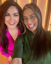 I saw London, we wore pants… Time for women's health, we're taking a  stance! The best time with @stacylondonreal! While I must admit I fretted  about what not to wear 😜 she