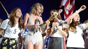 11 members were part of the 2016 rio olympics team, while 17 of them in a new move, all 22 players are allowed to be called up to play before each match. Us Women S Soccer Players Surprise Fans At Taylor Swift Concert Abc News