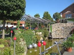 Garten im glas erstelle dein eigenes ökosystem für dein zuhause. Im Glas Garten Bild Von Weinfurtner Glasdorf Arnbruck Tripadvisor