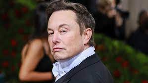 Superman' Elon Musk: Từ khi thâu tóm Twitter số giờ làm việc tăng từ 78 lên