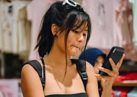 The benefit is that it's much simpler than a dating site, very easy to handle and you can start within a few minutes, without any costs. Get To Know The Steps Tinder Has Taken To Make Sure Your Online Dating Experience Is Safe Tech