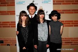 Justin Chambers Online