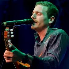 Muere el cantante Diego Gallardo víctima de los enfrentamientos en Ecuador