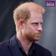 Simple reason why Prince Harry 'won't visit his father King Charles' for  his birthday🔽
