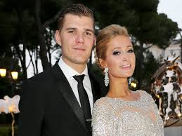 Take a look at this list of men that have dated paris hilton below. Paris Hilton And Chris Zylka Are Engaged Glamour