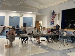 Dixfield-based school board to address complaints about dress code policy