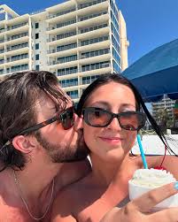 Jackson Knight (@thejackbo) • Instagram photos and videos