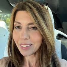 Kellie Lynn's Instagram, Twitter & Facebook