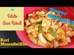 Acar timun dan nanas (foto: Resep Salato Acar Nasi Kebuli Youtube