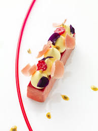 Michalak Masterbook Paru Chez Alain Ducasse Edition Et Disponible En Librairies Au Prix De Gastronomie Christophe Michalak Assiette Gourmande Dessert