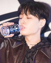 HAPPY BIRTHDAY to Chase Vincent Malone!🎉 Happy birthday to the beat boy!  Thank you very much to your parents for bringing a talented boy like you to  the world! @lucrisia 🙏🏻 I