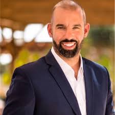 I like this trophy. And I like to be close to it. The image is from a UEFA  working groups meeting last week in their headquarter in Nyon. Next time I  see