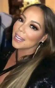 Live music at Langtree Mall