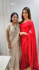 Deepika Padukone In A Red Saree By Ritu Kumar For A Kellogg S Ad Elegant Saree Sarees For Girls Designer Saree Blouse Patterns