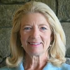 Laurie Gabriel's Instagram, Twitter & Facebook