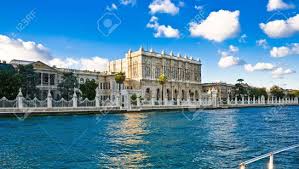 Resultado de imagem para dolmabahce palace