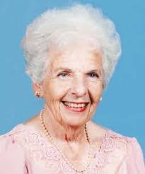 Cecelia Gill's Instagram, Twitter & Facebook