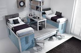 Pat Supraetajat Munti De Ganduri Furniture For Small Spaces Cool Kids Bedrooms Cool Bunk Beds