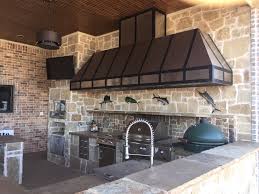 outdoor kitchen appliances