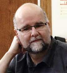 13 jahren lebt im haus, gemeinsam mit 63 anderen kindern unterschiedlichen alters. Yves Grevet Wikipedia
